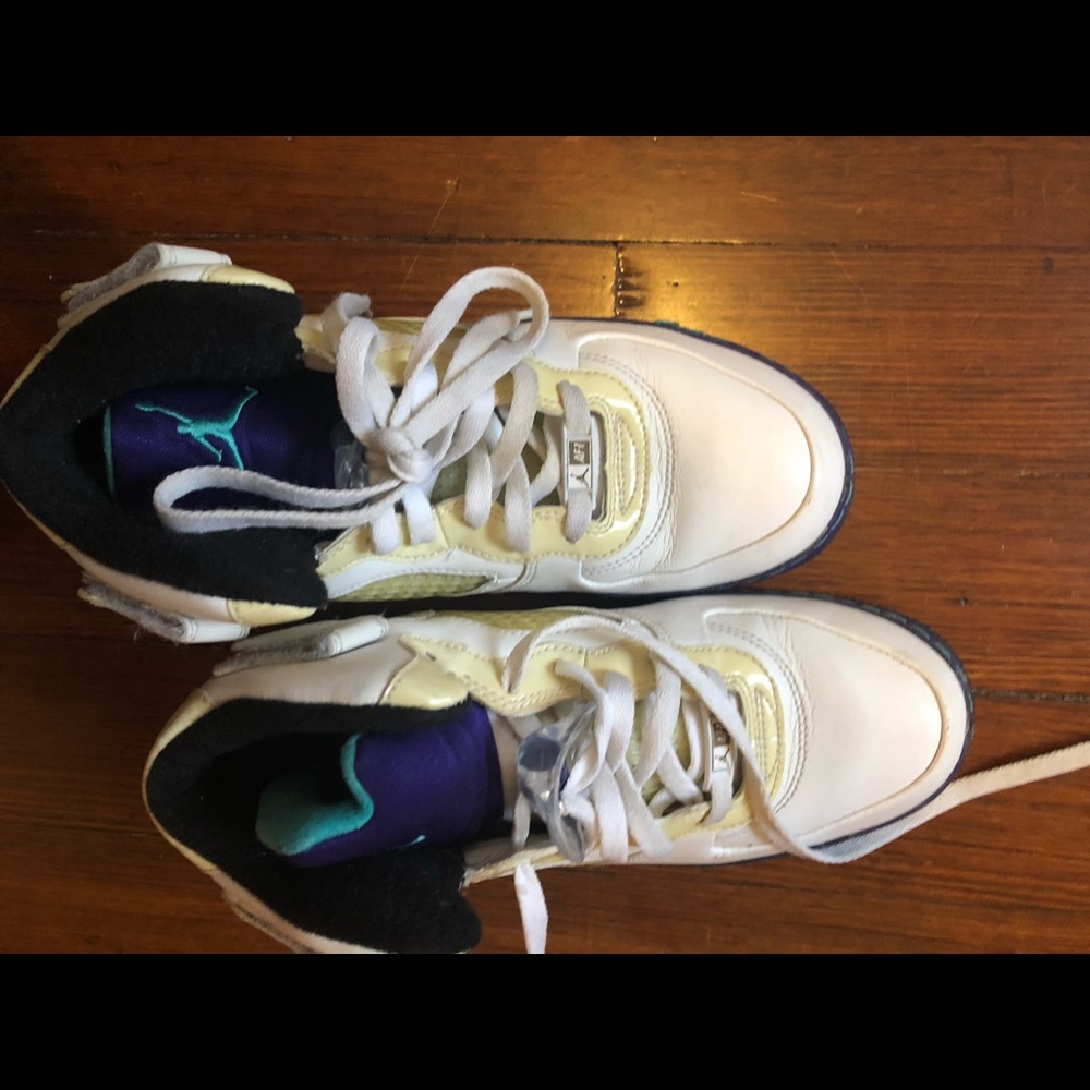 jordans size 7
